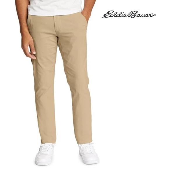 Eddie Bauer Men’s Flex Wrinkle-Resistant Sport Chinos - Picture 1 of 16